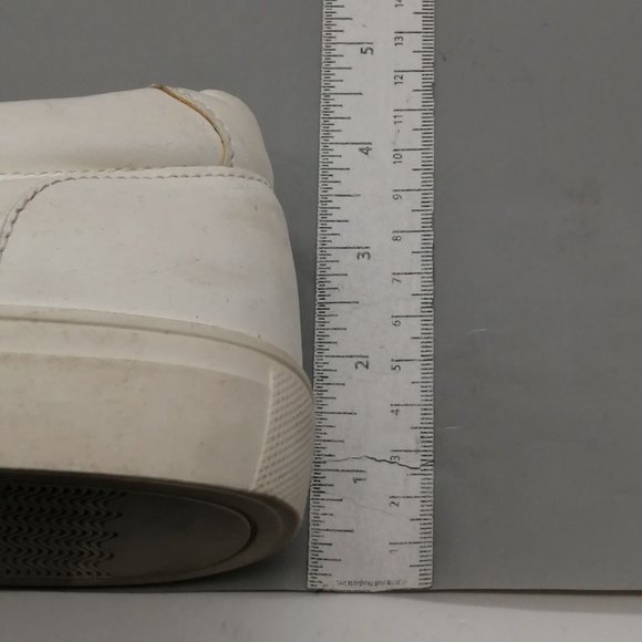 Express Womens Sneaker‎ White Faux Leather Lace Up Walking Shoe Low Top 9 - Picture 8 of 10